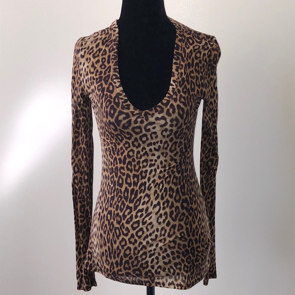 BCBGMAXAZRIA leopard long sleeve top size large